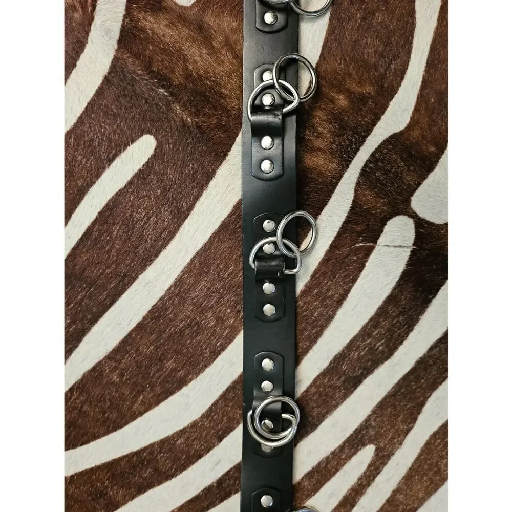 Vintage HOT TOPIC Gothic Punk Black O-Ring Bondage Belt Silver Hardware Rivet 36
